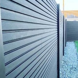 Composite Fencing - Guides & Reviews